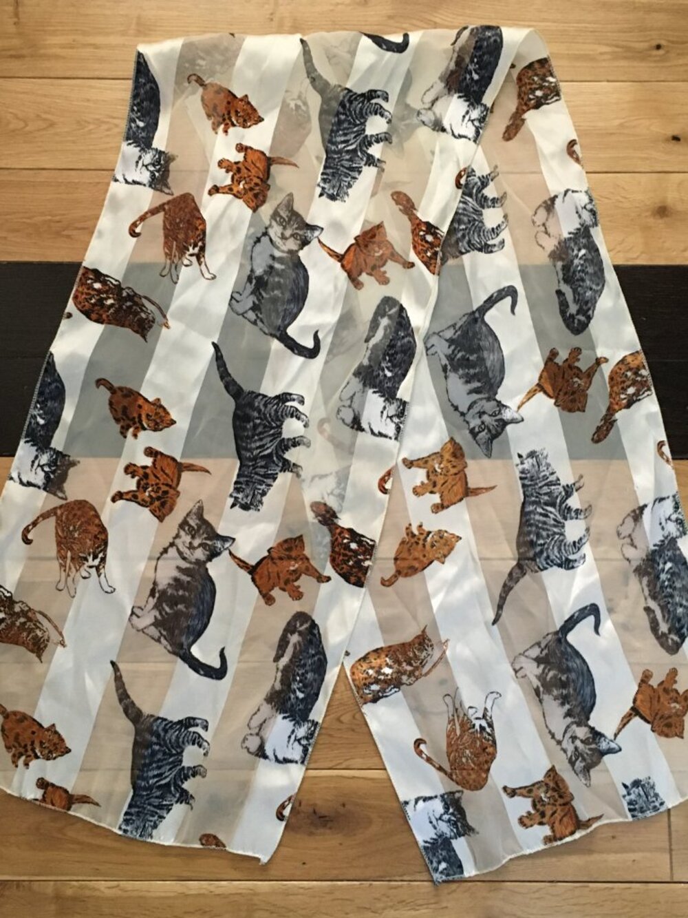 Blue & Orange Kitty Print Scarf – Korean-Style Kawaii Cat Accessory